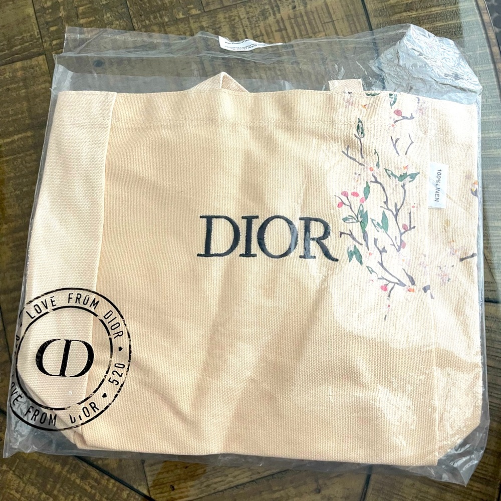 CHRISTIAN DIOR Mother's Day Promotion Novelty Tote Bag Limited Edition